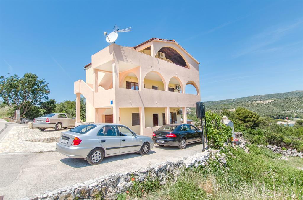 Apartment Mujan Podglavica Exterior photo